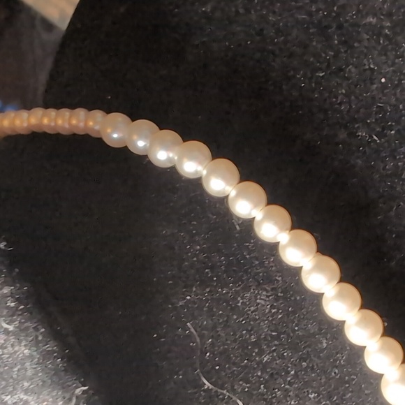 White Bead Faux Pearl Necklace with Silver Tone Cross - Picture 2 of 6